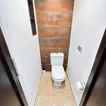 Apartamento Amplio Y Lujoso Con Vistas *