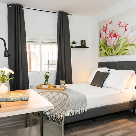 شقة Singularstays Padre Urbano