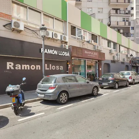 Mestalla Flats By Nomad Host Apartman *