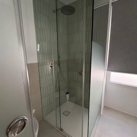 Con Bano Privado Y Cocina Compartida Apartamento