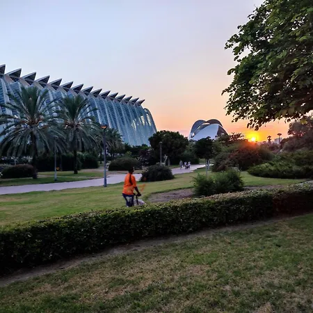 Turia Gardens - Authentic Downtown Parklife - Vlc Urban Alloggio in famiglia Valenza