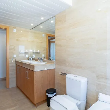 Апартаменты Guestready - Lovely Flat With Views In *