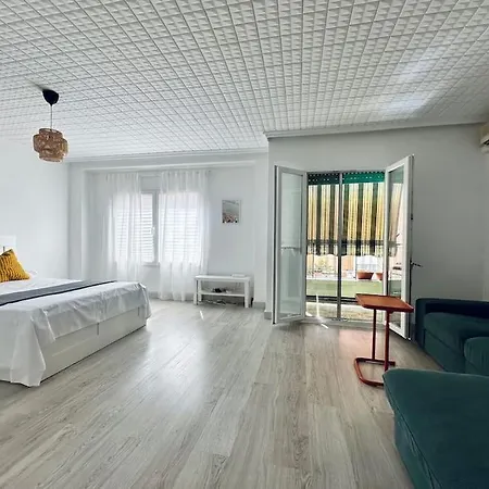 Apartment Three Bed Just 4 Min From Trendy Ruzafa Valencia