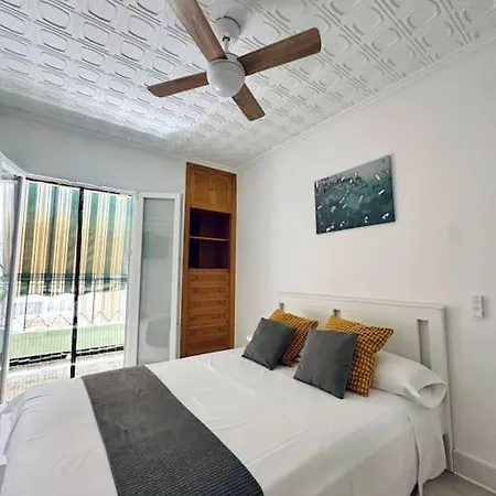 Three Bed Just 4 Min From Trendy Ruzafa *