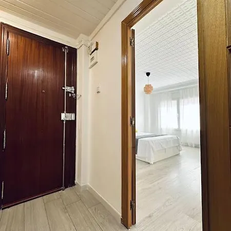 Three Bed Just 4 Min From Trendy Ruzafa Apartment Valencia