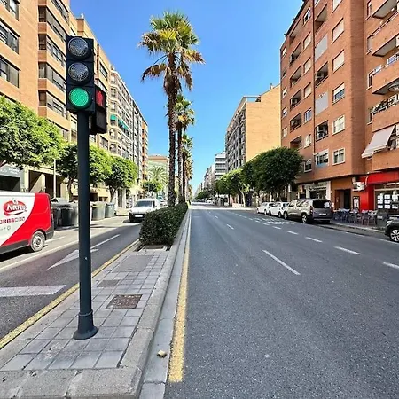 Apartment Three Bed Just 4 Min From Trendy Ruzafa Valencia