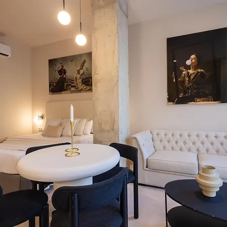Florit Flats - The Benicalap Apartment Valencia