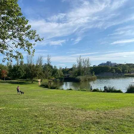 منزل للإقامة Turia Gardens - Authentic Parklife Downtown - Vlc Urban