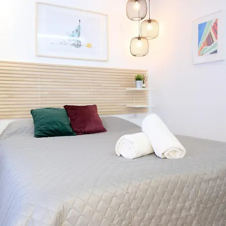 Ruzafa Modern Lofts Apartman *