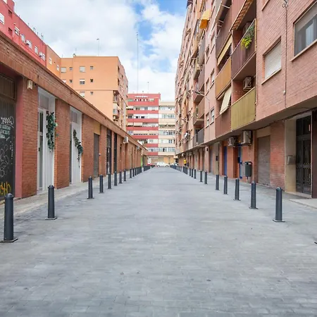 Nuevo Piso Cerca De Universidad Y Playa Apartment *