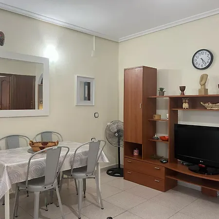 Apartment Con 5 Camas Playa 1min Con Wi-fi Alta Velocidad Patio Y Terraza Puerto de Sagunto