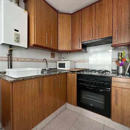 Apartment Con 5 Camas Playa 1min Con Wi-fi Alta Velocidad Patio Y Terraza