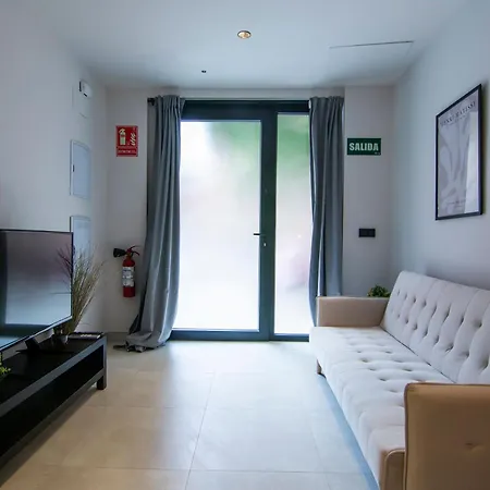 Vlc Host - Luz Casanova *