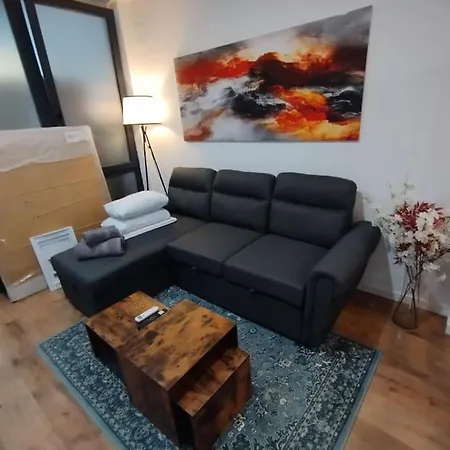 Artes Y Ciencias I Appartement