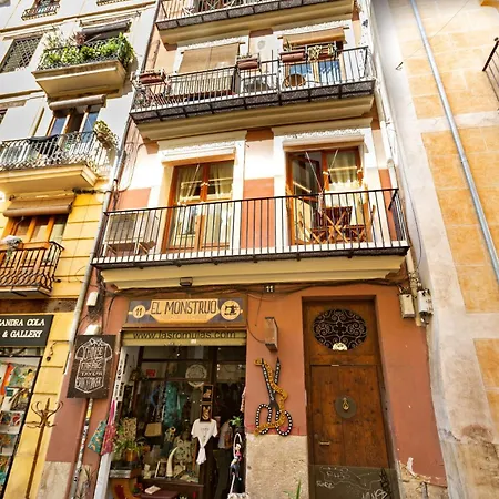 El Negrito - Housevanlive Valencia