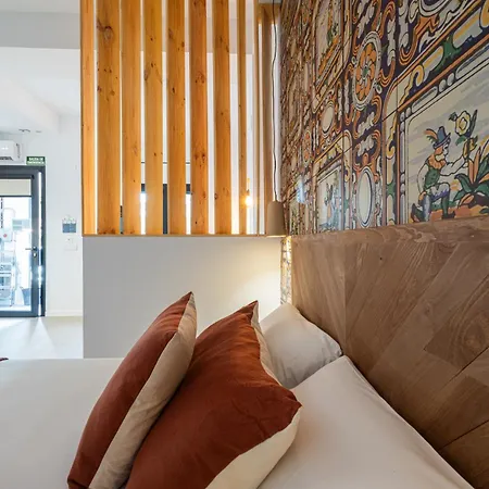 Florit Flats - Traditional Valencia Ceramic Apartments, Bicycles For You!