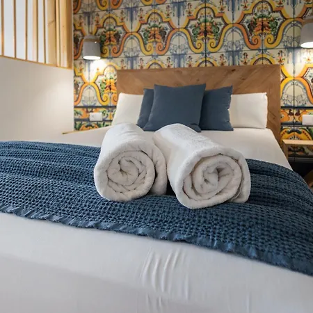Florit Flats - Traditional Valencia Ceramic Apartments, Bicycles For You! Apartment
