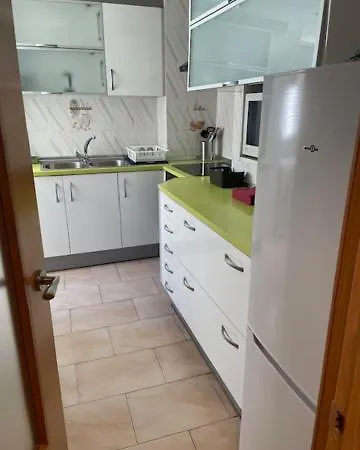 Tranquila Y Céntrica Habitación Matrimonio En Vivienda Compartida *