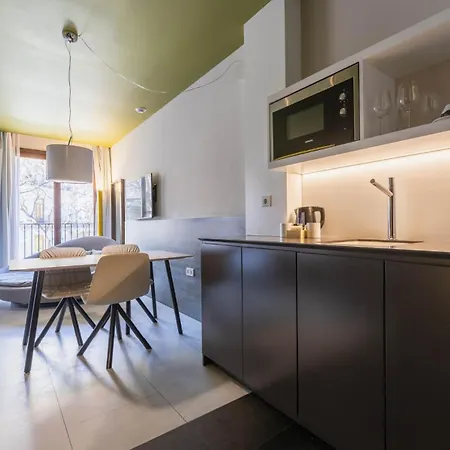 Hotel Myr Plaza Mercado & 4*