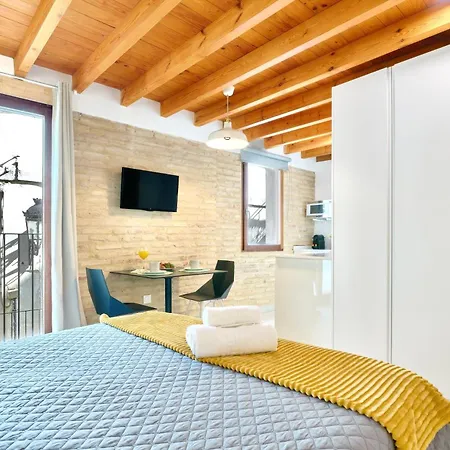 Apartment De Diseno En La Plaza Del Carmen F1 Valencia