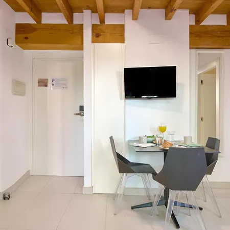 Elegante En Plaza Del Carmen F2 Valencia