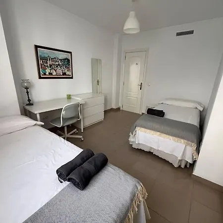 Amplio Y Comodo Apartamento En El Centro *