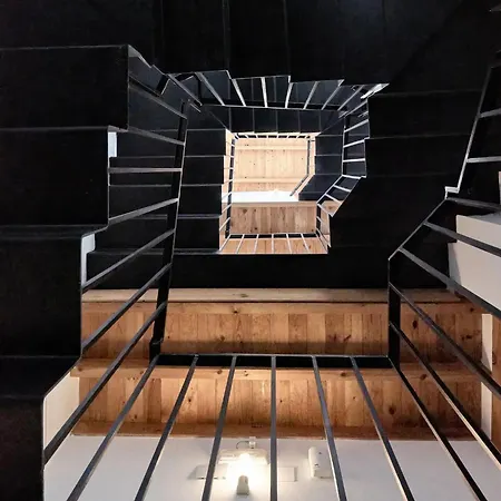 Apartamento Sunny Cozy Penthouse With A Terrace At Plaza Del Carmen *