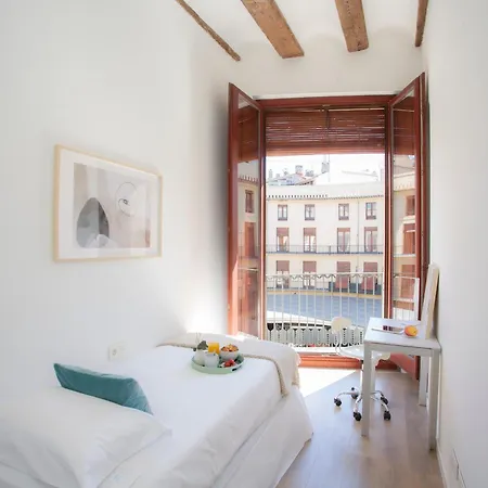 Singularstays Plaza Redonda Ii شقة *