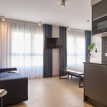 Hotel apartamentowy Ramirez Flats