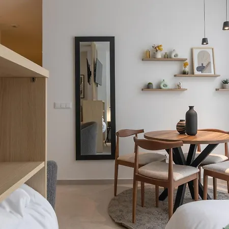 Dorm4you Arena Standar Junior Βαλένθια