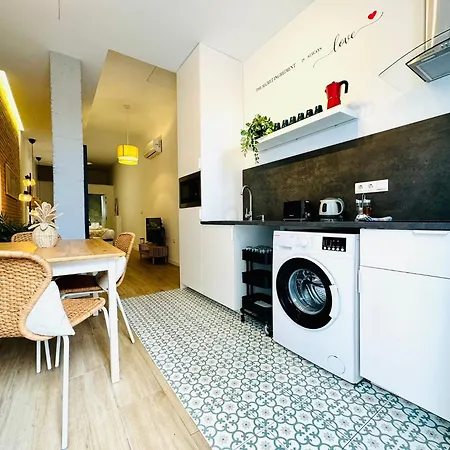 Dorado Cabanyal - Luxury Beachside Charm