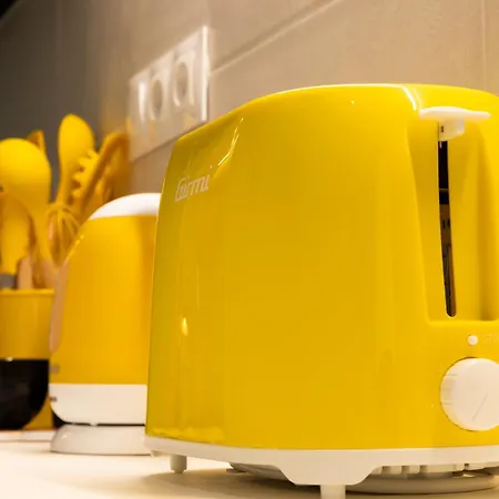 Color & Design Next To Russafa Soho *