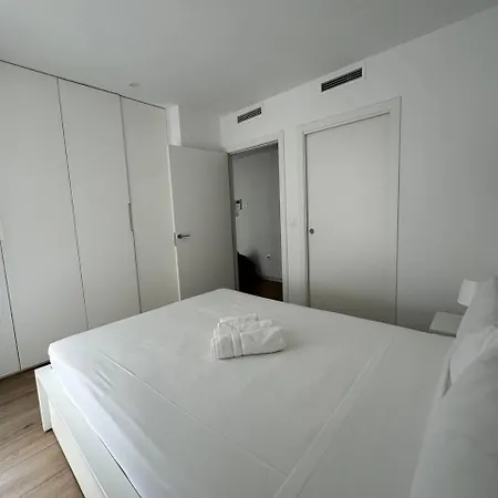 Escolano Mas 11 Noches Valencia