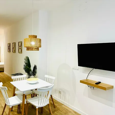 Travel Habitat Ruzafa Lofts *
