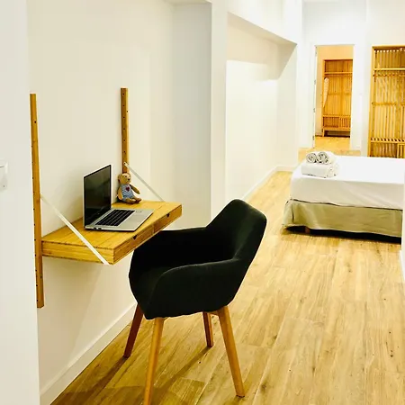 Travel Habitat Ruzafa Lofts *