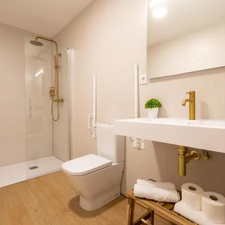 Florit Flats - The Maritim Serreria