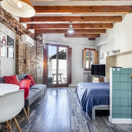 Estudio 4 En El Centro *