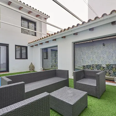 Santa Monica Apartment