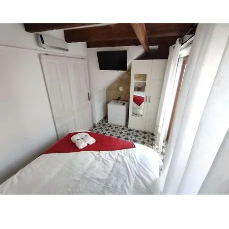 Moderno En El Cabanal * Valencia