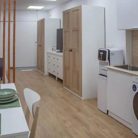 Acogedor Estudio En El Centro De Apartamento *