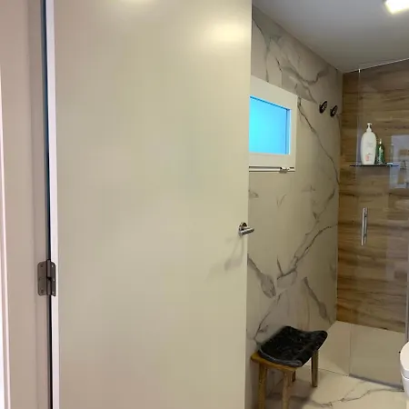 Loft Con Mucha Luz En El Centro Barrio Ruzafa * Валенсия