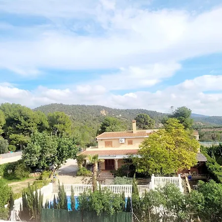 Montevistas Retreat- Cycling, Hiking, Relaxation, 25 Minutes Valencia