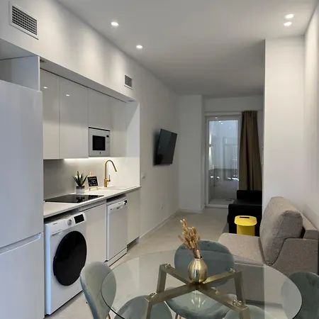 Magno Loft- Ciencias * Valenza
