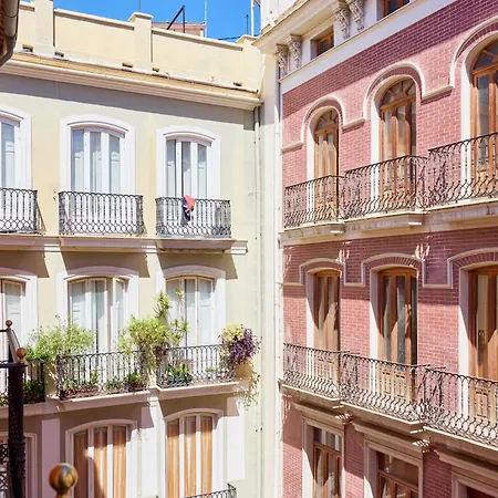 Citizentral Juristas Apartman *