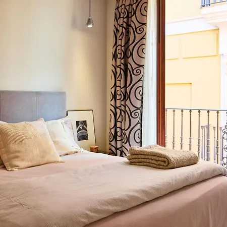 Citizentral Juristas Apartman