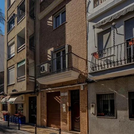 Casa Poblados Marítimos, Marina
