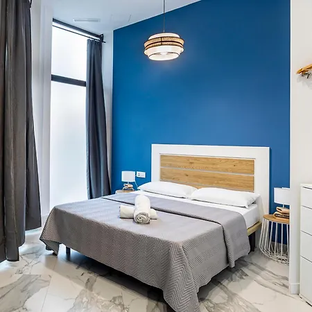 New 1 Room,4 Pax,wifi, Acruzafa Market Valencia