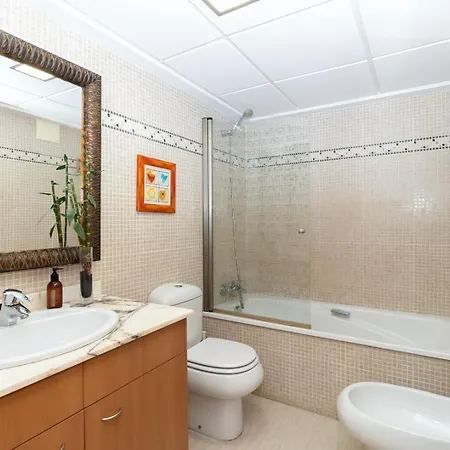 Guestready - Spacious In Lägenhet Valencia