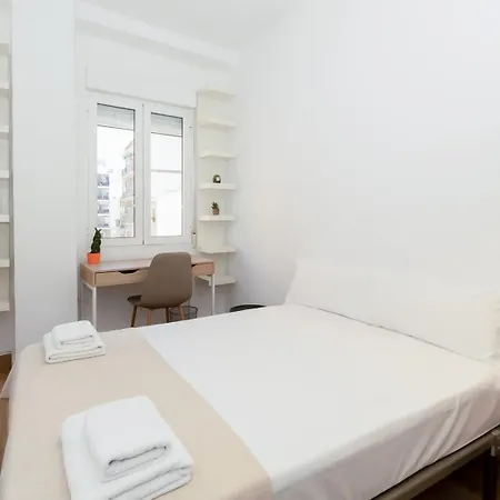 Guestready - Valencia's Sushine Terrace Lägenhet