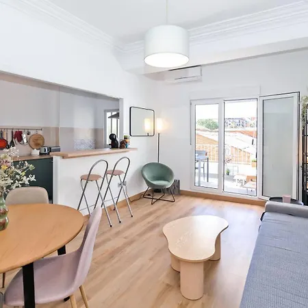 Guestready - Valencia's Sushine Terrace Lägenhet *